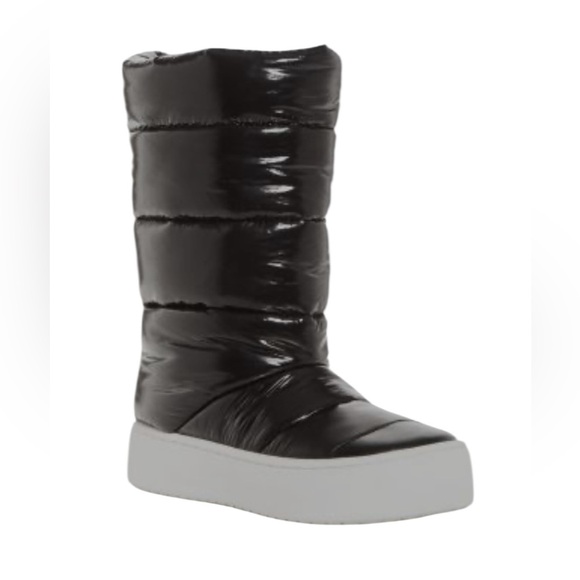 JEFFERY CAMPBELL snow quilted Black Puffer Boots with White Sole SIZE 8 - Picture 1 of 6
